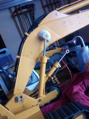 LIRBHERR 942 Coupelle sur bras 01.jpg (2.84 Mio) Consulté 13054 fois LIRBHERR 942 Coupelle sur bras 01.jpg